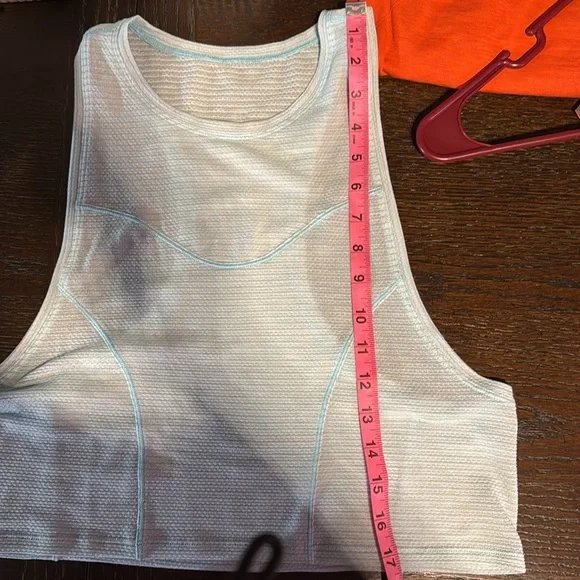 Lululemon super light crop - Picture 4 of 5